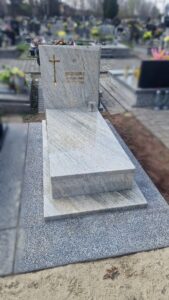, Nagrobki pojedyncze, https://stolarczyk-kamieniarstwo.pl/